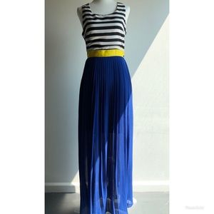 Color block maxi dress w/ open back